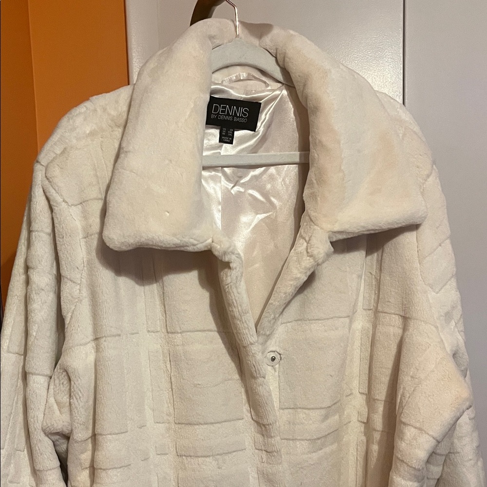 Dennis by Dennis Basso Off-White Luxury Faux Fur Teddy Coat!
